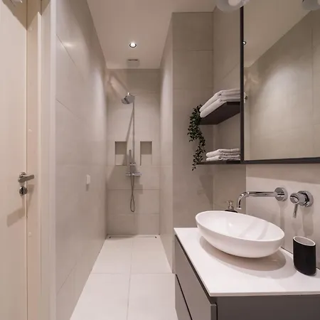 Oldtown In Modern House 公寓 里加