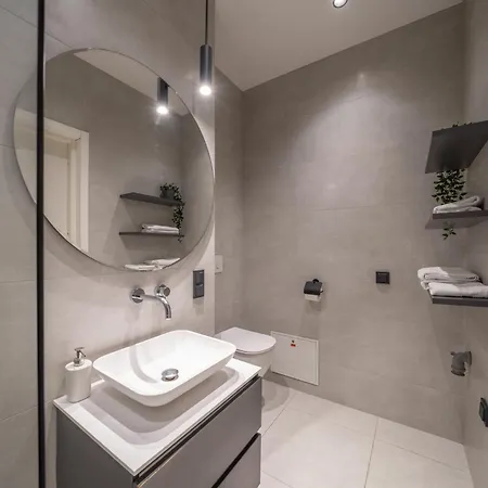Apartment Oldtown In Modern House Riga