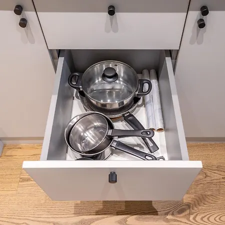 Oldtown In Modern House Apartment