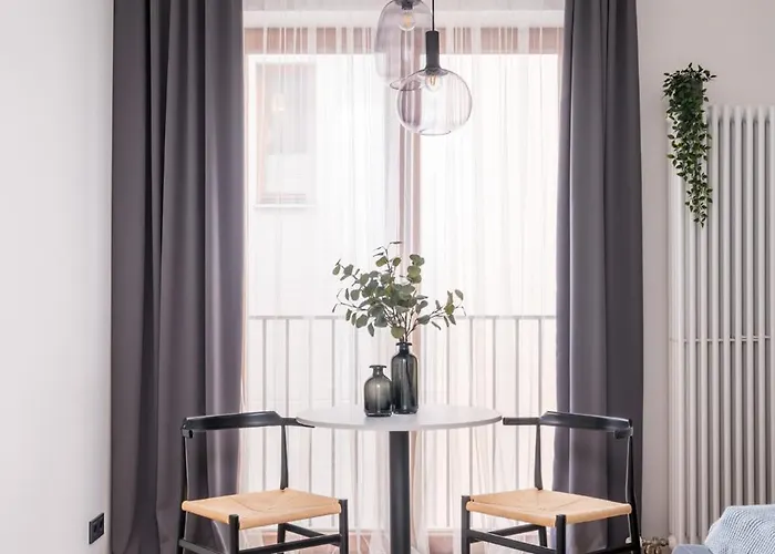 Oldtown In Modern House Dzīvoklis